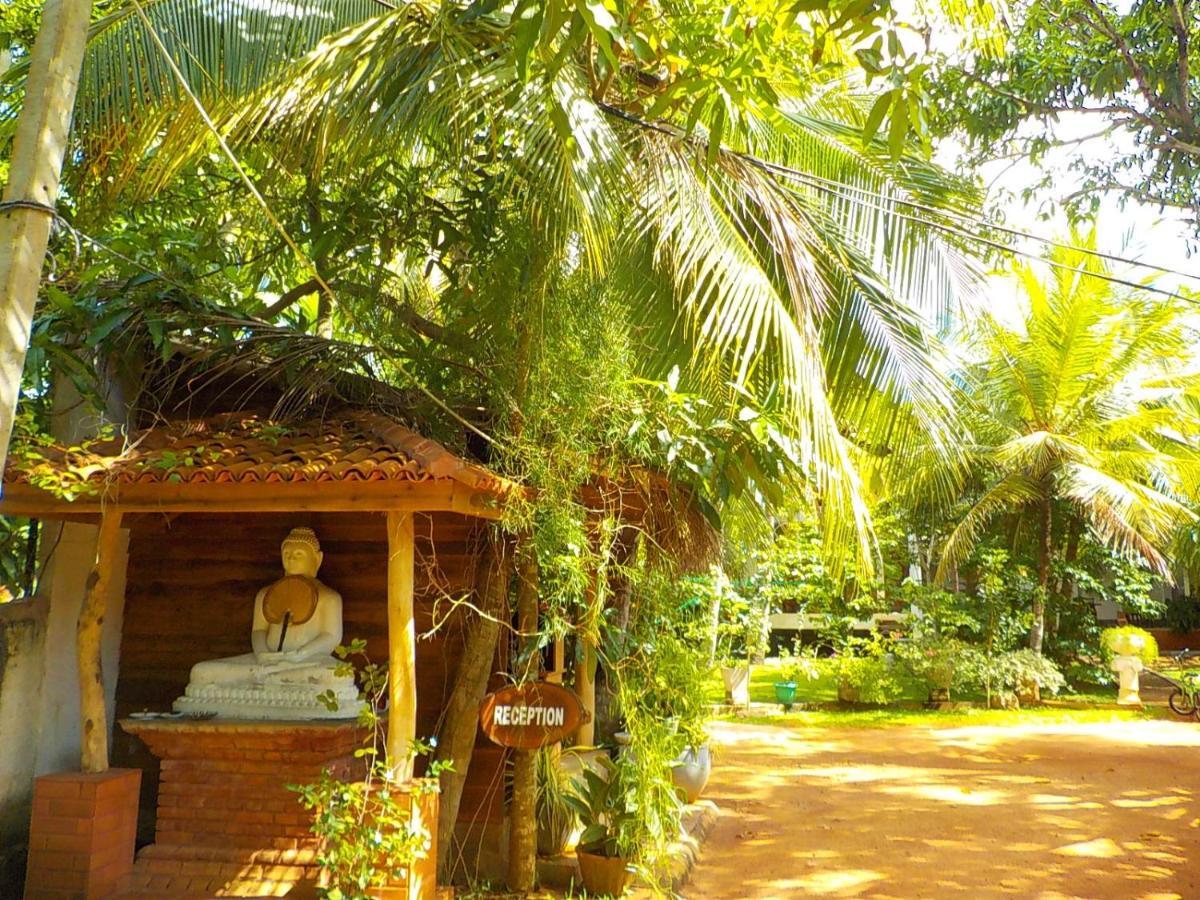 Liyana Holiday Resort Anuradhapura Eksteriør billede